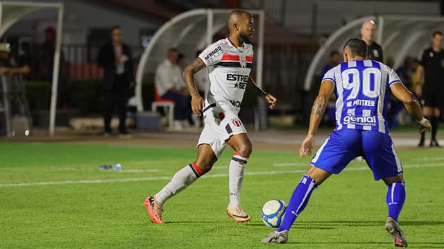 Avaí busca a virada e vence o Botafogo SP pela série B