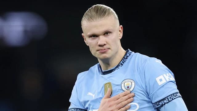 Haaland quebra novo tabu com gol em Anfield; veja números