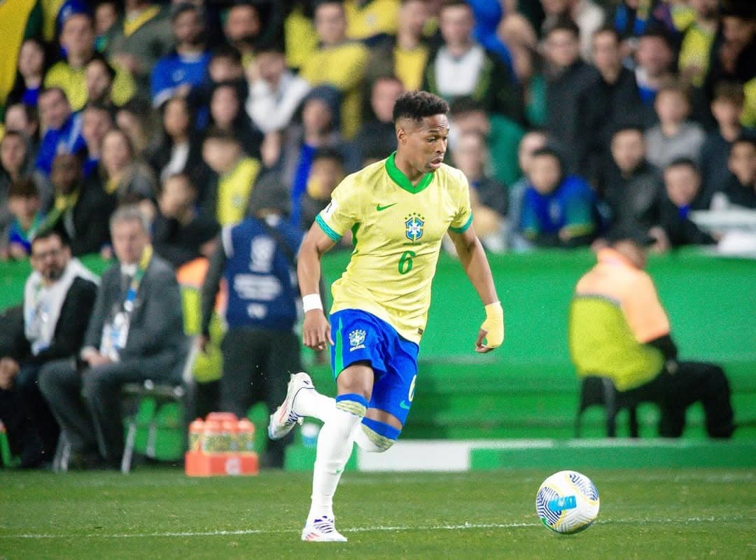 Porto pode denunciar o São Paulo à FIFA por aliciamento