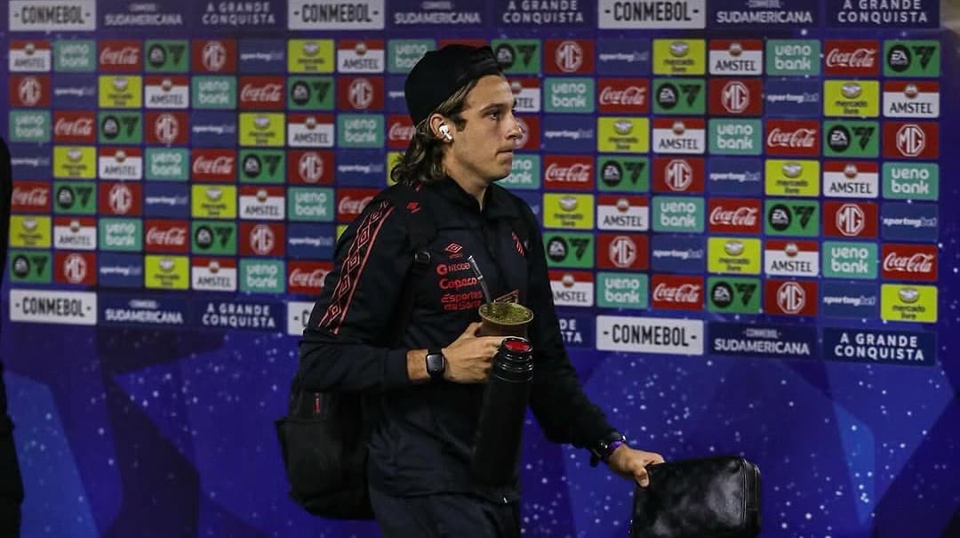 Fluminense tenta a contratação de Canobbio, do Athletico