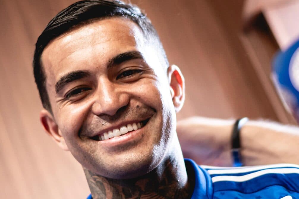 Dudu é apresentado no Cruzeiro e quer esquecer polêmica saída do Palmeiras