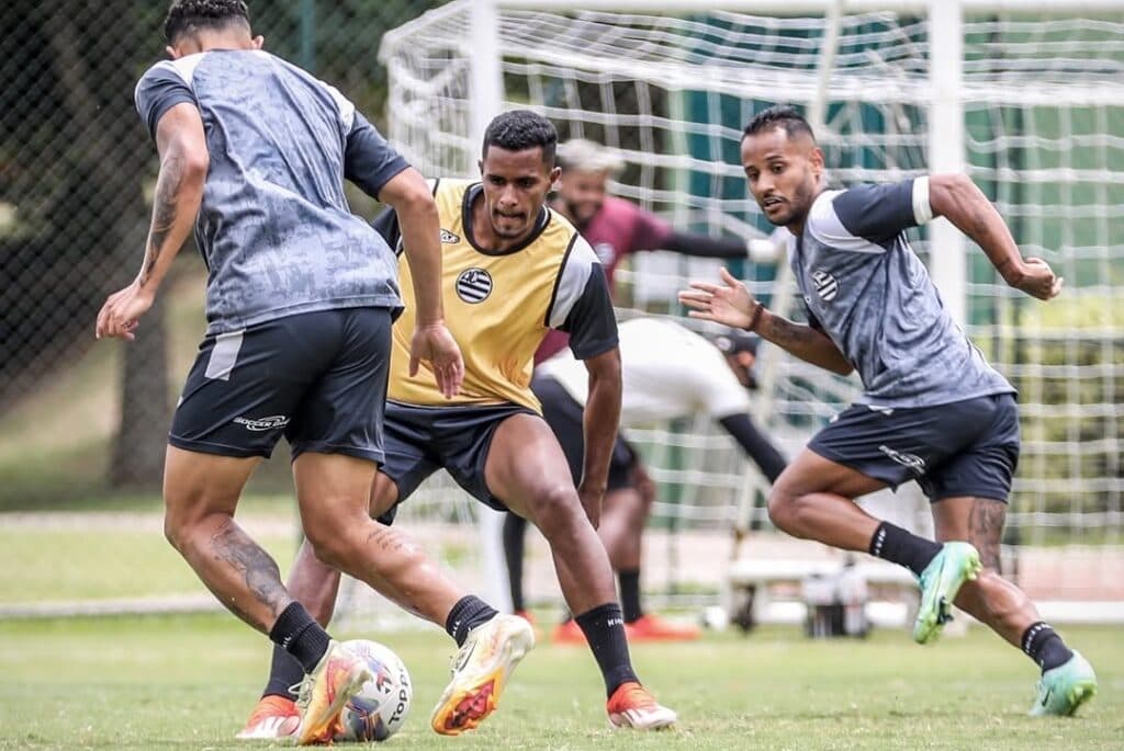 Athletic paga dívida e sai do transfer ban da FIFA