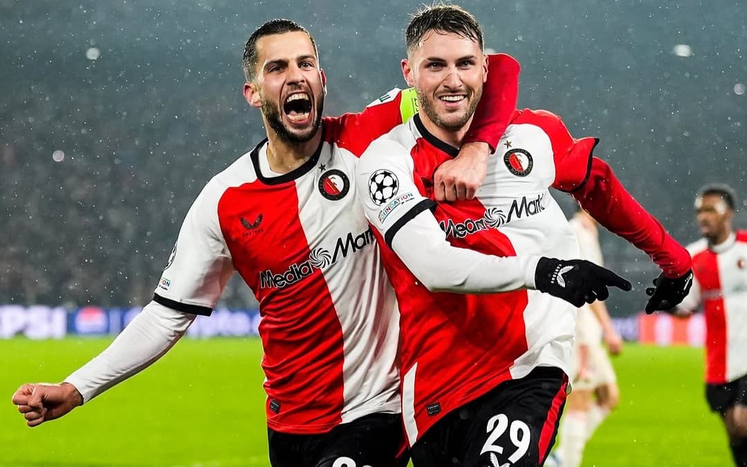 Bayern se afasta do G8 após goleada do Feyenoord