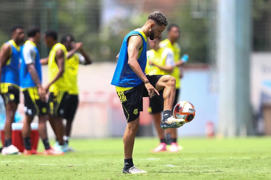 Flamengo recontrata psicólogo para o dia a dia do clube