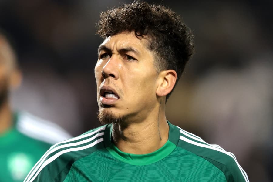 Arsenal entra na briga para ter Firmino