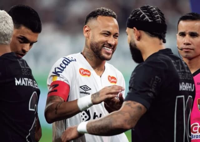 Além de Memphis: Neymar exalta outro jogador holandês