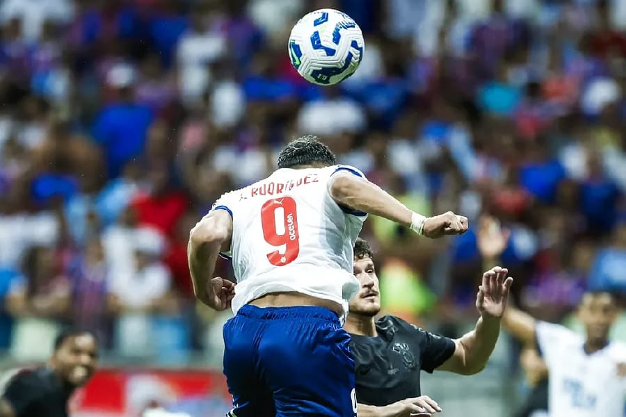 Corinthians arranca empate do Bahia na abertura do Brasileirão