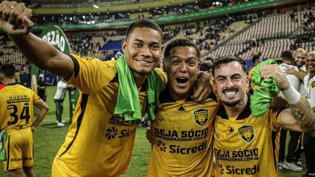 Amazonas campeão amazonense enfrenta Ferroviária pela Série B; onde assistir