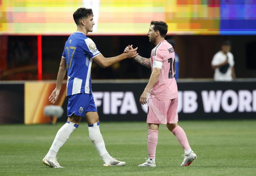 Porto precisa ‘secar’ Palmeiras para avançar; cenários e critérios de desempate