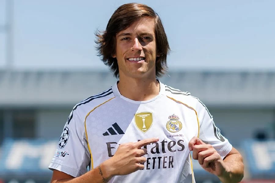 Álvaro Carreras: quem é o novo lateral de R$ 325 milhões do Real Madrid