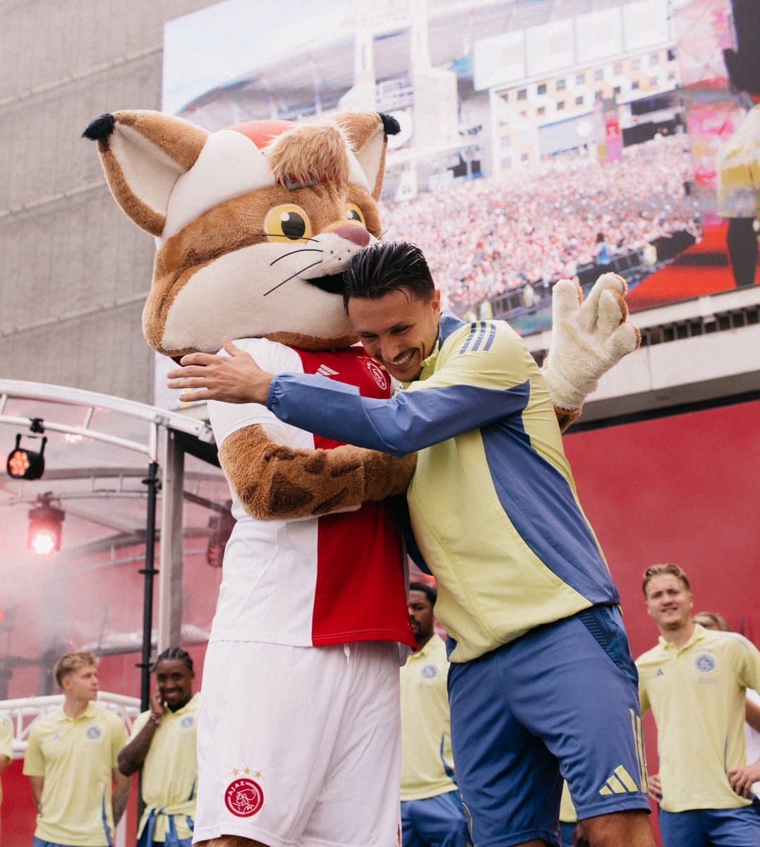 Ajax x Benfica: onde assistir, horário e escalações na Champions League