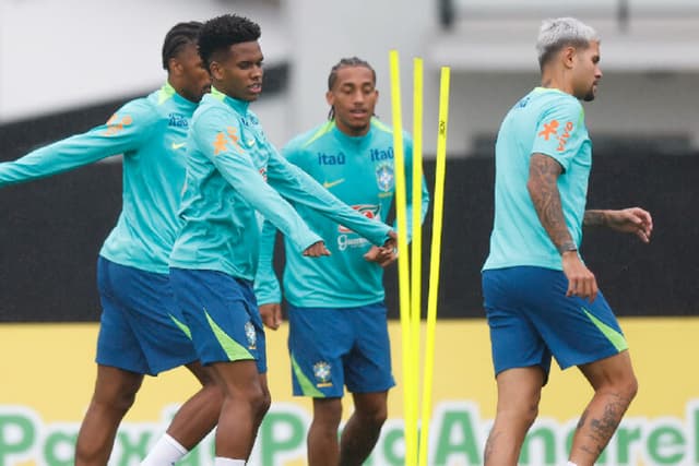 Escalação da seleção: Ancelotti testa ataque com Estêvão e João Pedro