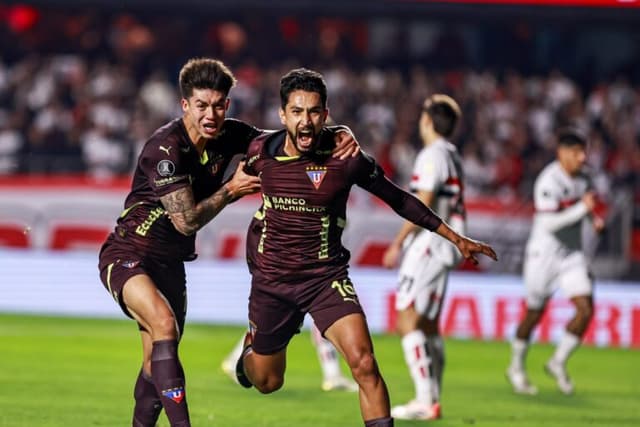São Paulo joga mal e é eliminado pela LDU na Libertadores