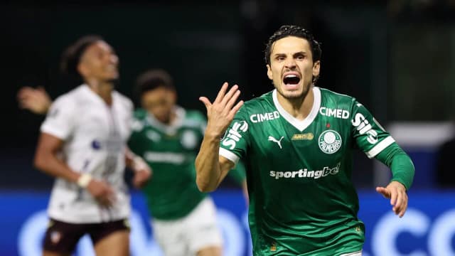 Veiga se aproxima de ser maior artilheiro do Palmeiras na Libertadores