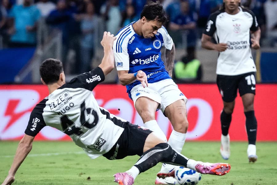 Kaio Jorge brilha, Cruzeiro atropela Corinthians e esquenta prévia da Copa do Brasil