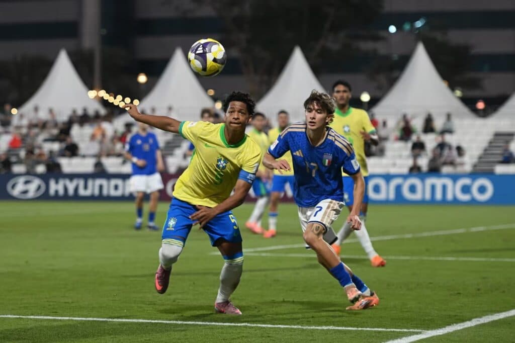 Brasil perde nos pênaltis para a Itália e fica em 4º no Mundial sub-17