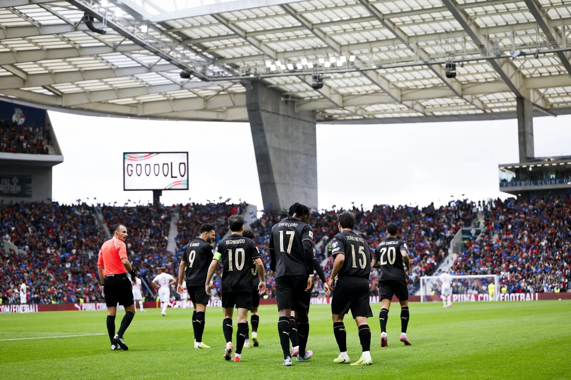 Portugal massacra Armênia por 9 a 1 e carimba vaga na Copa do Mundo