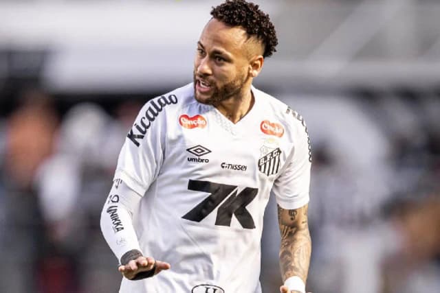 Fora do clássico: Neymar não é relacionado para Palmeiras x Santos