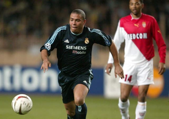 Champions foi pedra no sapato da carreira de Ronaldo; confira números