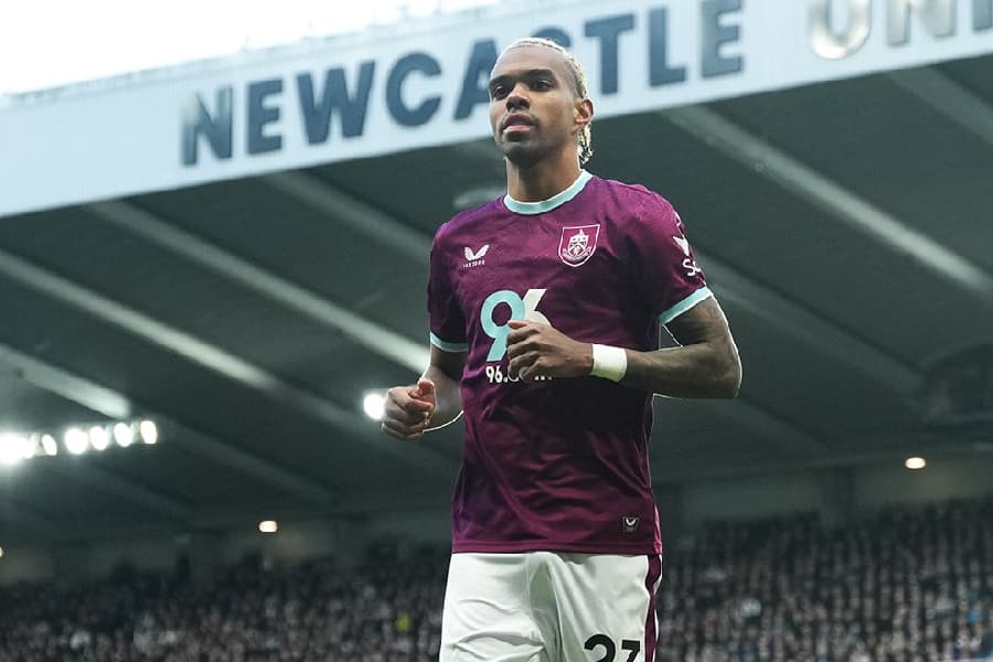 Burnley x Fulham: onde assistir, horário e escalações na Premier League