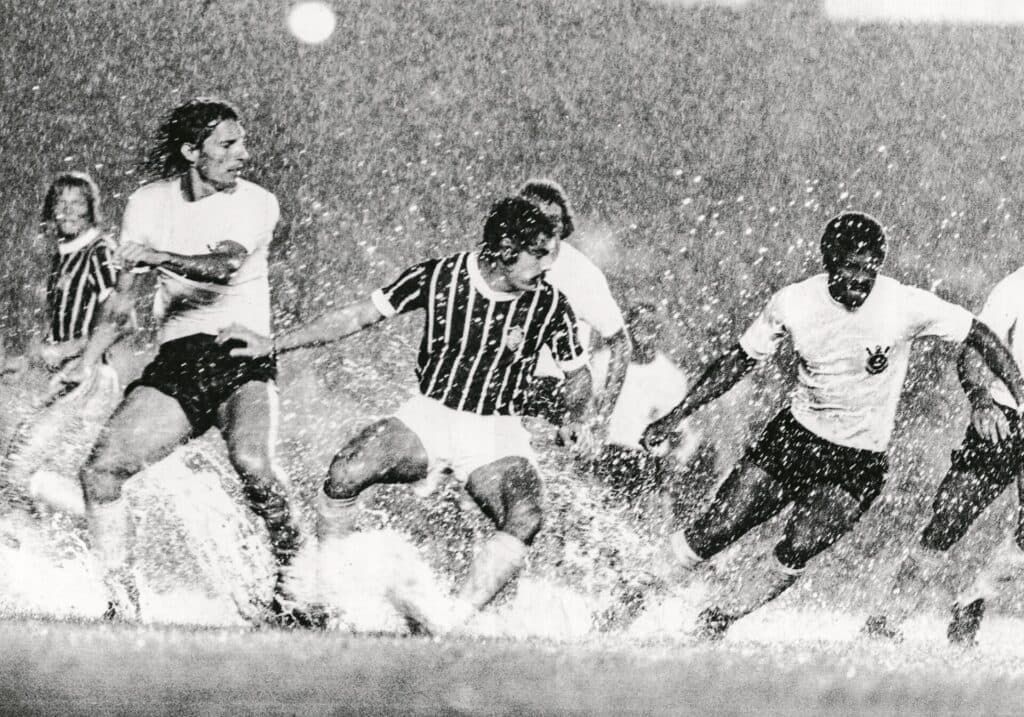 Exclusivo: Corinthians pretende mandar jogo contra o Flu no Maracanã