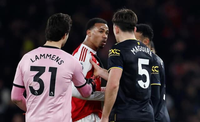 Novo tropeço reduz vantagem do Arsenal: a classificação da Premier