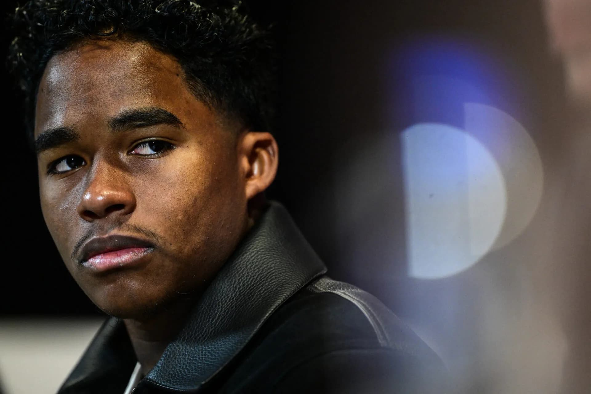 Endrick vê Copa com otimismo e faz aulas de francês para acelerar adaptação