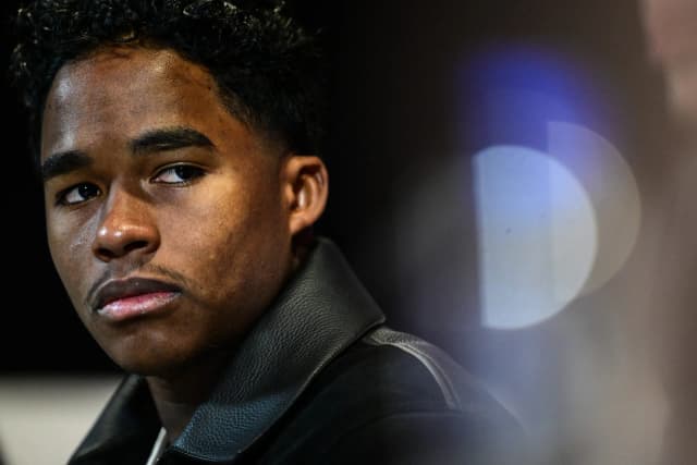 Exclusivo: Endrick vê Copa com otimismo e faz aulas de francês para acelerar adaptação