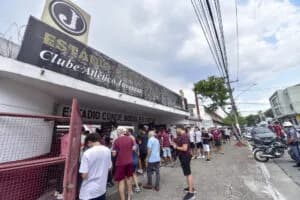 Rua Javari, estádio do Juventus, adotou gramado sintético - Kaio Lakaio/PLACAR