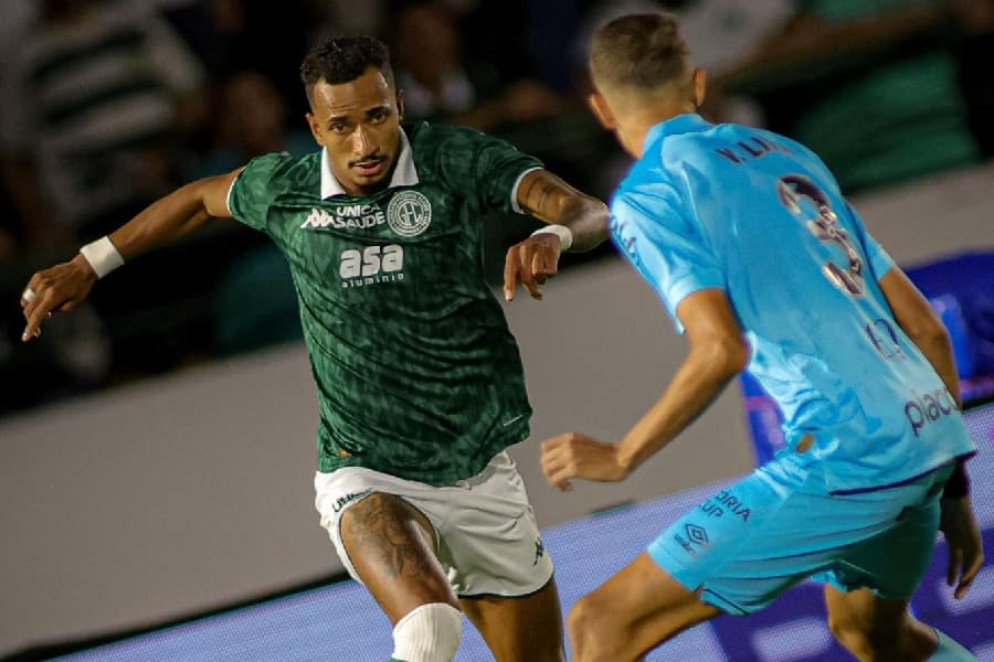 Guarani empata no último lance e frustra Santos em Campinas