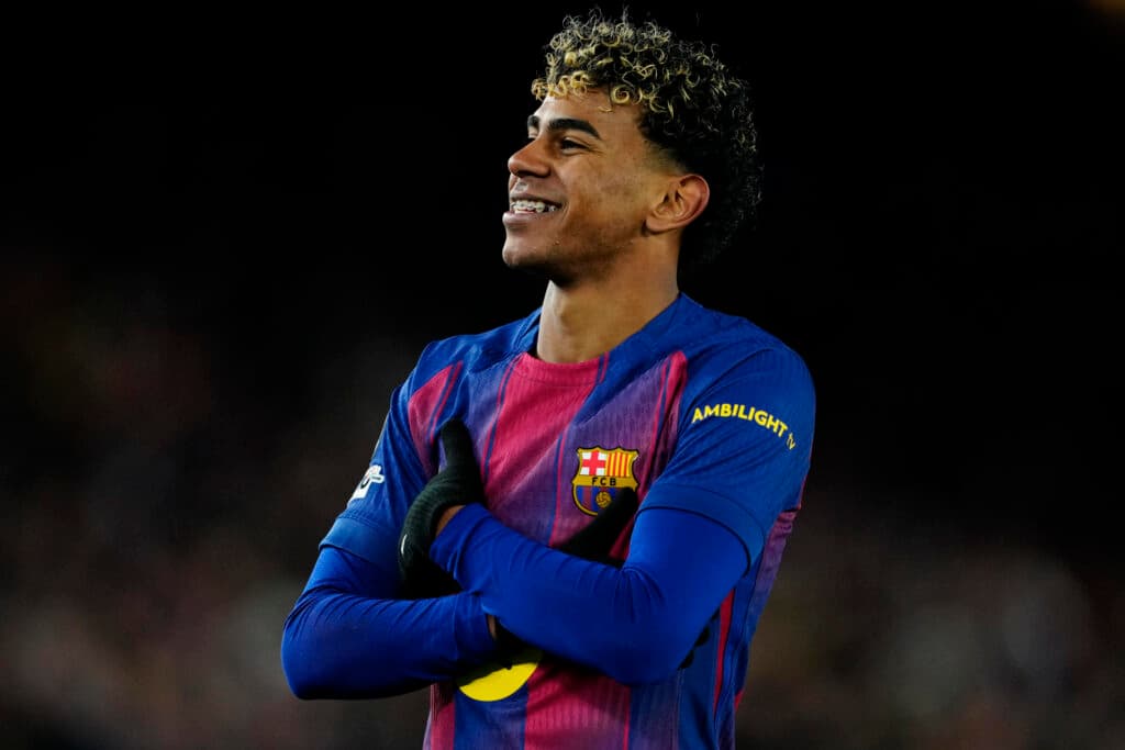 Barcelona atropela Copenhagen de virada e vai às oitavas da Champions