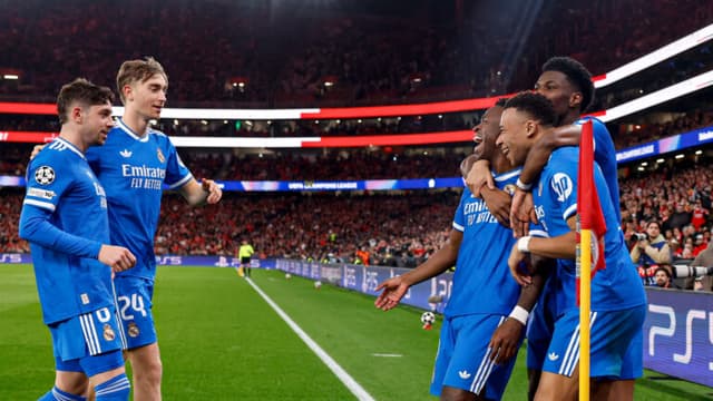 Vini Jr. decide com golaço e denuncia racismo de jogador do Benfica