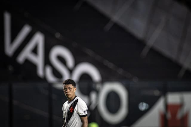 Vasco se complica no Carioca e pode depender do Flamengo; veja cenários