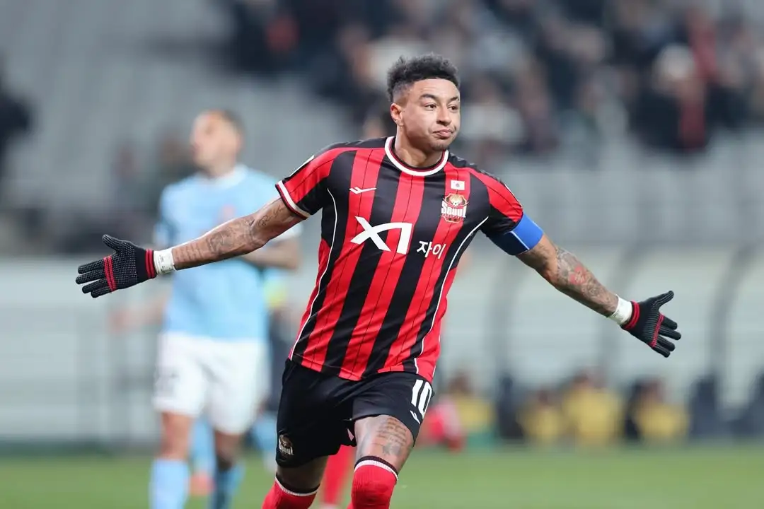 Alvo do Corinthians: como foi a passagem de Lingard pela Coreia do Sul