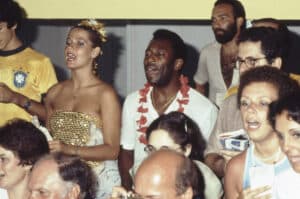 Carnaval 2026: relembre os craques que caíram na folia