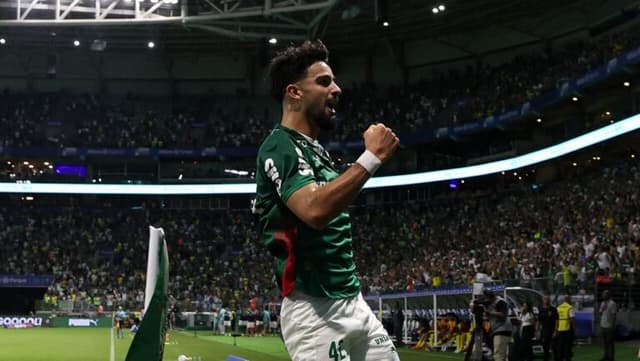 Flaco López decide e Palmeiras vence Mirassol no Allianz