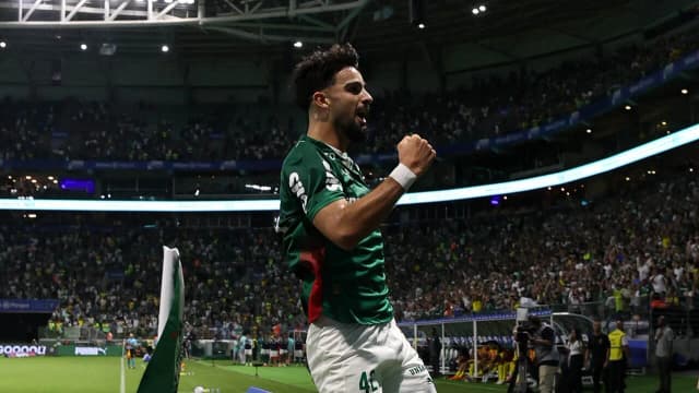 Flaco López decide e Palmeiras vence Mirassol no Allianz