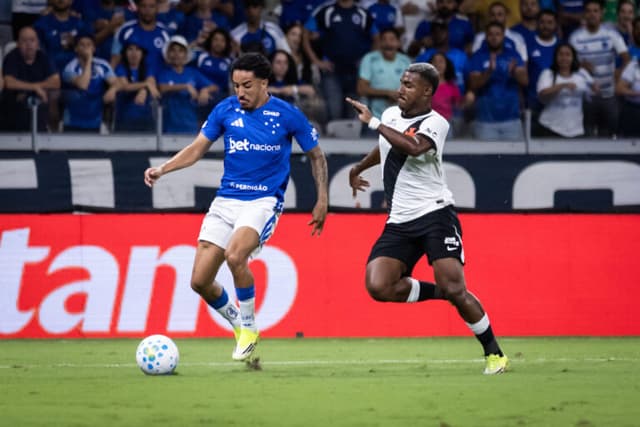 Cruzeiro busca empate nos acréscimos contra o Vasco