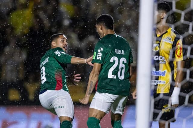 Vitor Roque brilha, Palmeiras vence Novorizontino e conquista o 27º título Paulista
