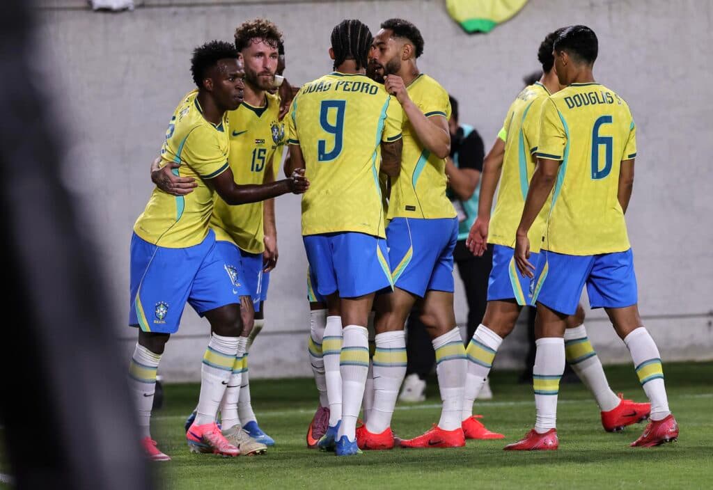 Copa do Mundo: Brasil é o 4º favorito em ranking de jornal