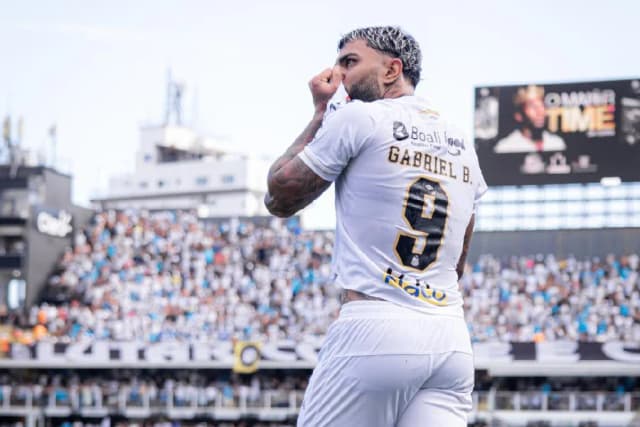 AO VIVO: Santos x Corinthians pelo Brasileirão; siga