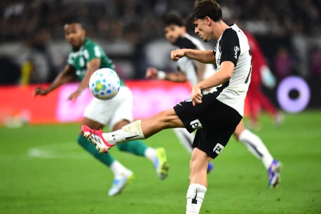 Corinthians pode perder 10 mandos de campo após briga no Dérbi