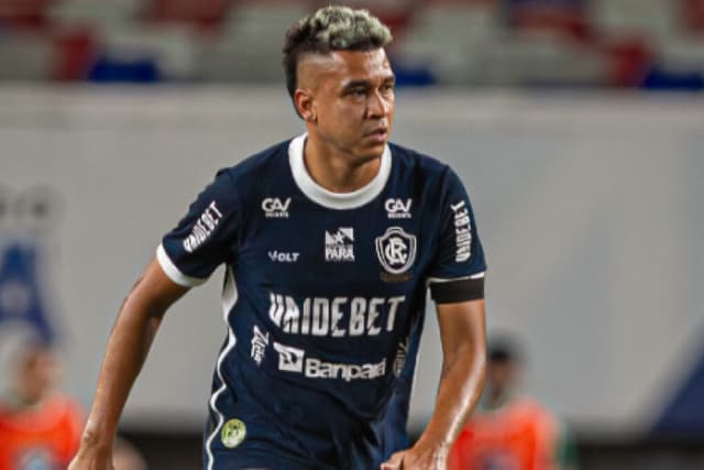 Remo oficializa saída de Cantillo após 14 jogos e nove meses