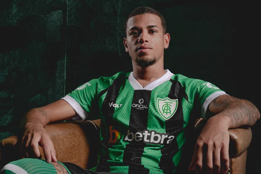 Inspirada na arquitetura de BH, América-MG lança nova camisa para temporada
