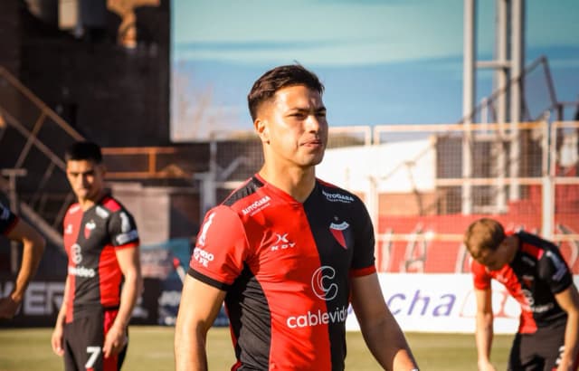 Ignacio Lago se torna primeiro jogador argentino a se assumir LGBTQIA+