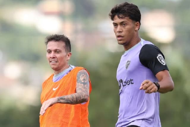 Filho de Hulk, Ian Ângelo faz primeiro treino com profissionais do Atlético-MG