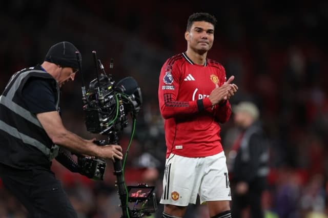 Casemiro marca em vitória do Manchester United sobre o Brentford