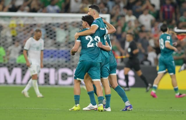 Iraque vence Bolívia e garante a última vaga para a Copa do Mundo