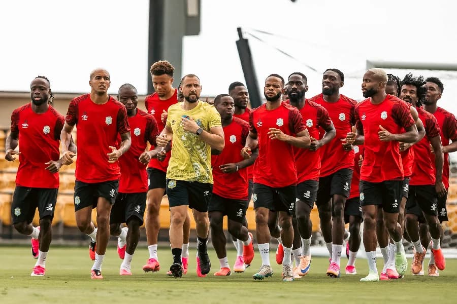 RD do Congo treina em Houston sob olhares desconfiados
