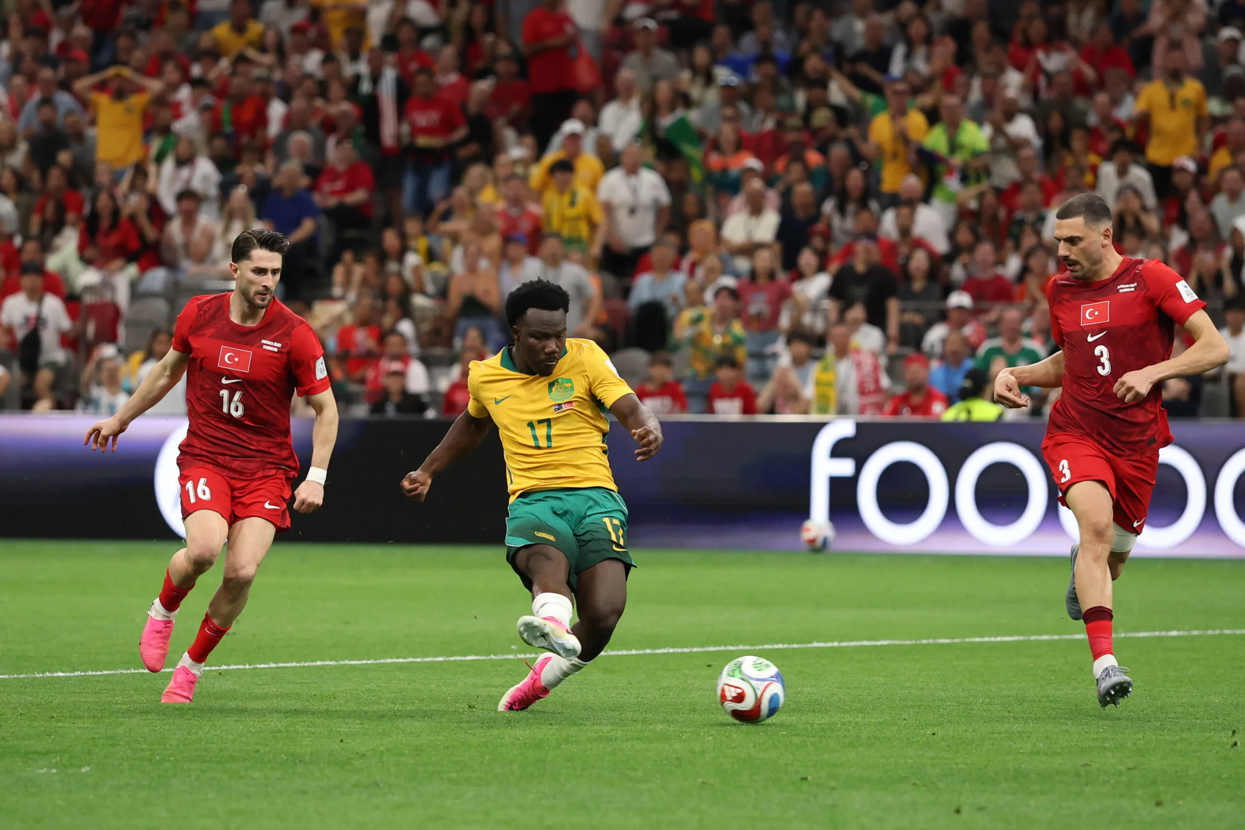 Irankunda: do campo de refugiados na Tanzânia ao golaço na Copa